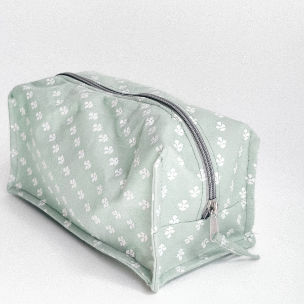 natural and artistic