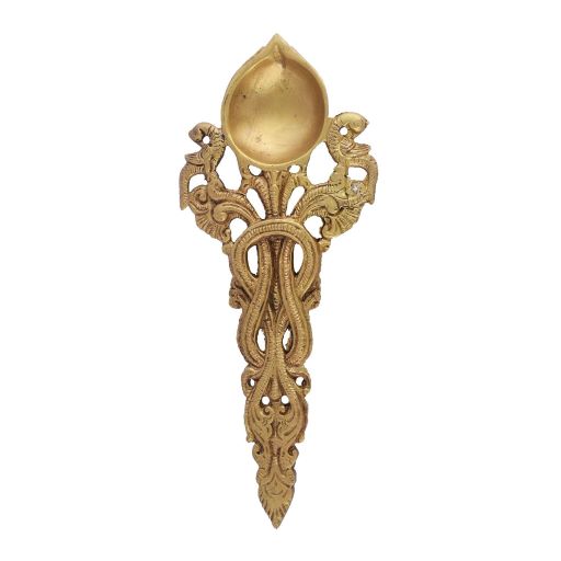 natural and artistic