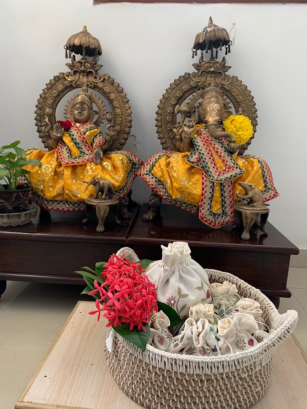 natural and artistic