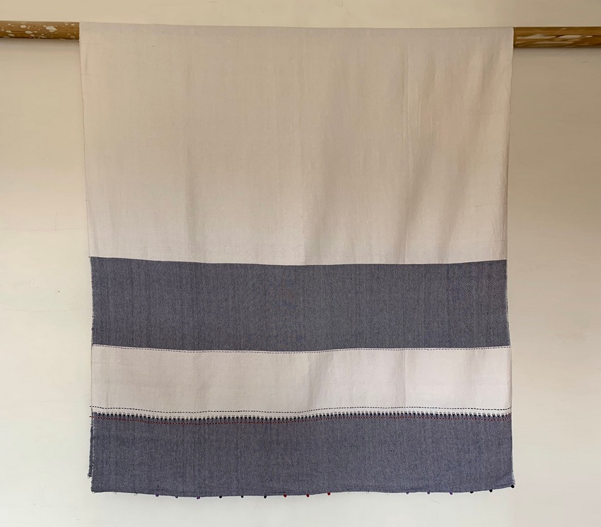 natural and artistic