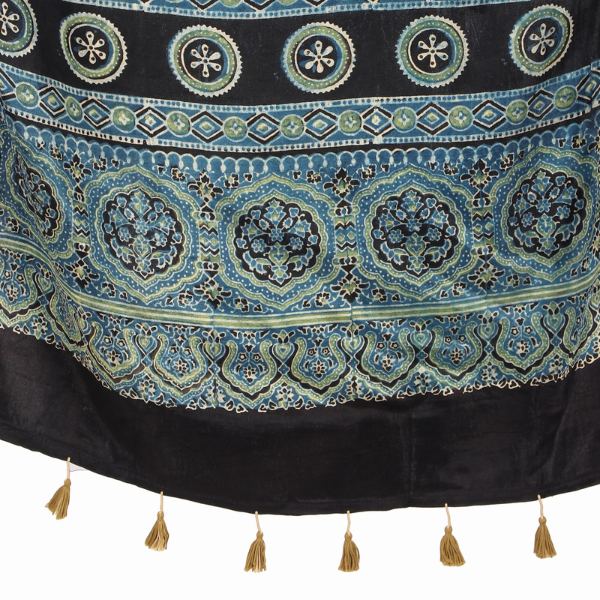 natural and artistic