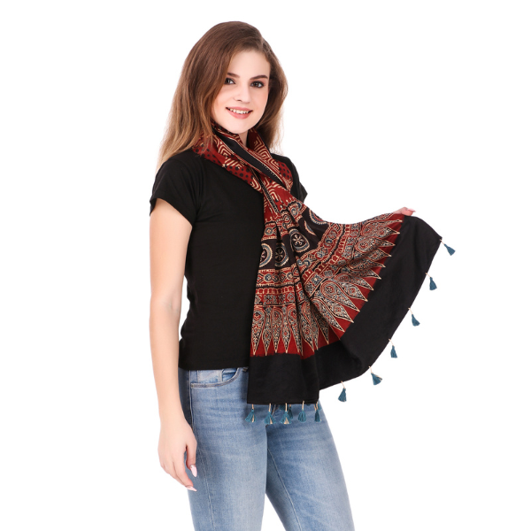 natural and artistic