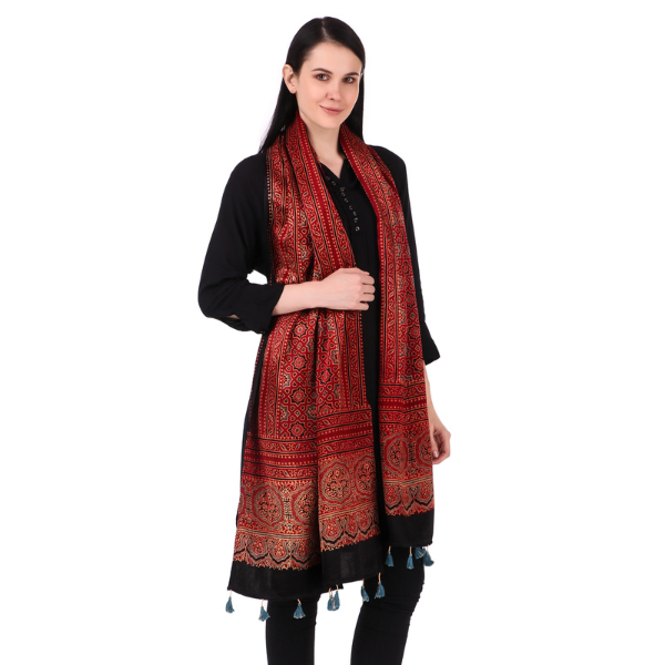 natural and artistic