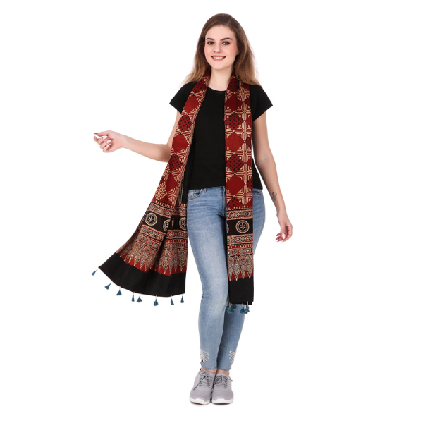 natural and artistic