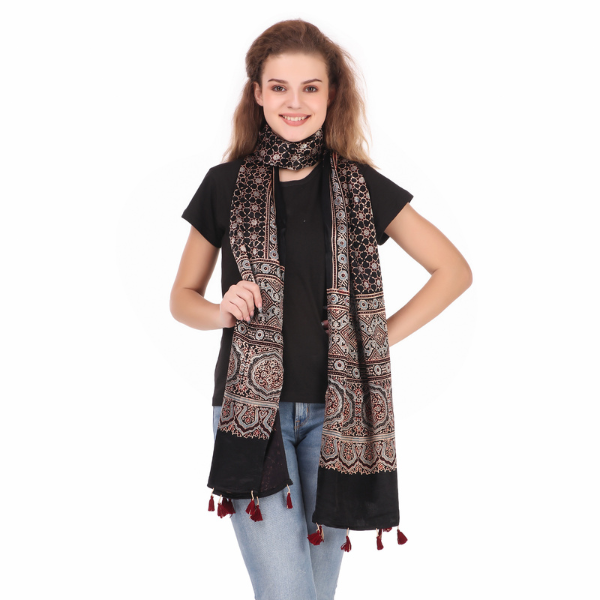 natural and artistic