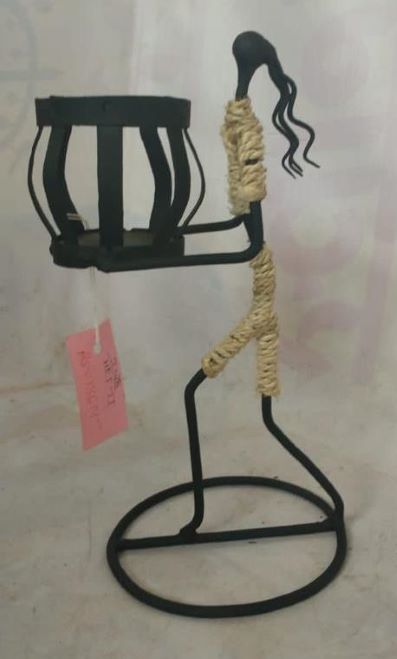 natural and artistic