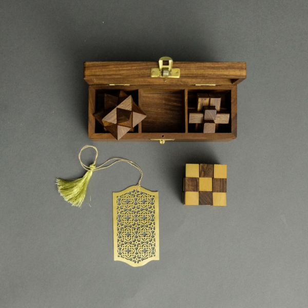 natural and artistic