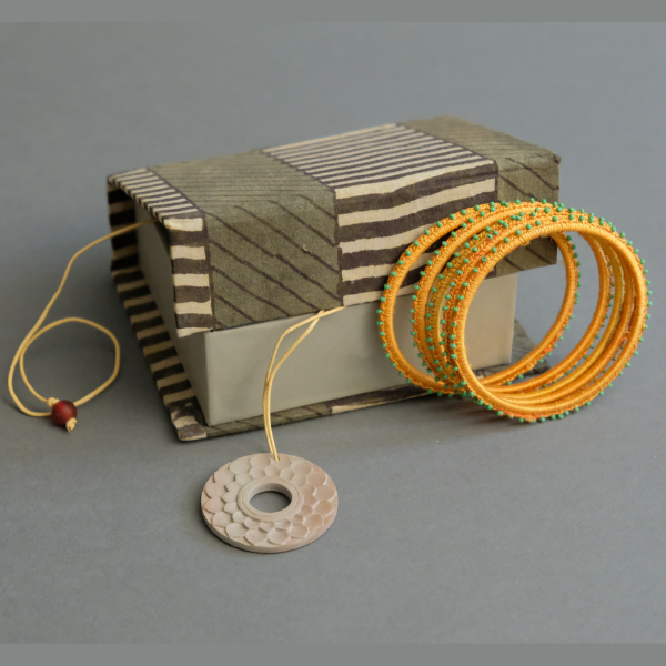 natural and artistic