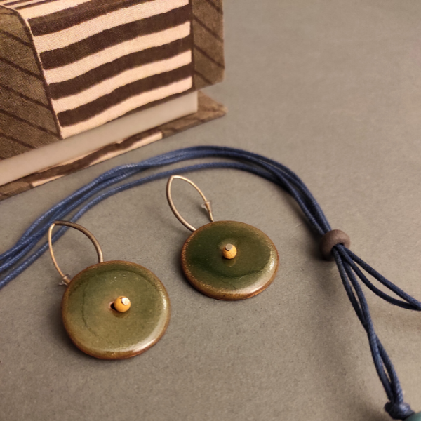 natural and artistic