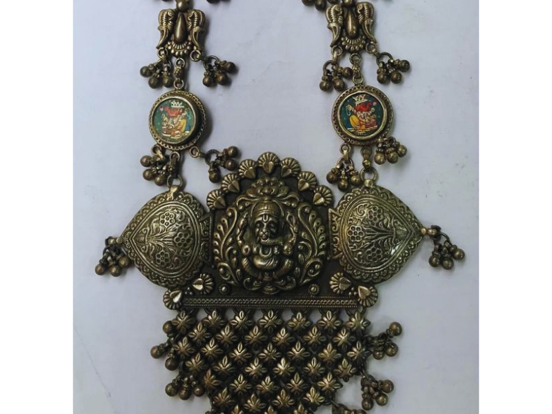 natural and artistic