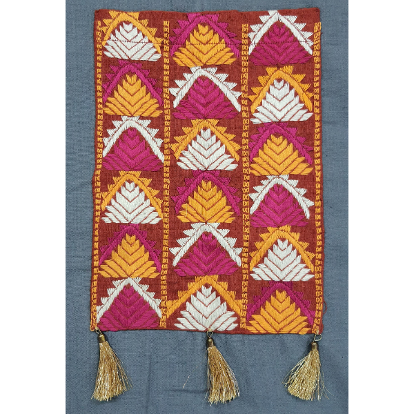 natural and artistic