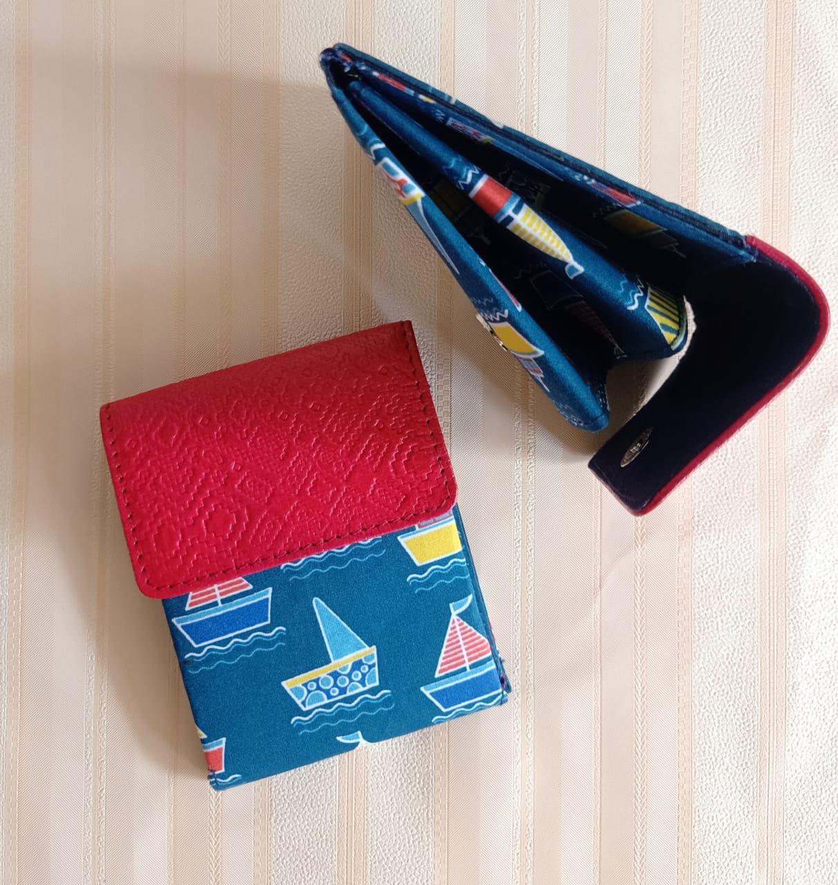 fabric leather wallets.