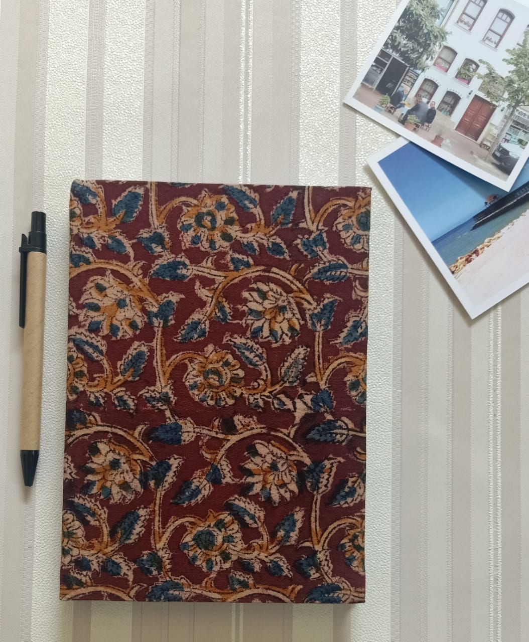 natural and artistic