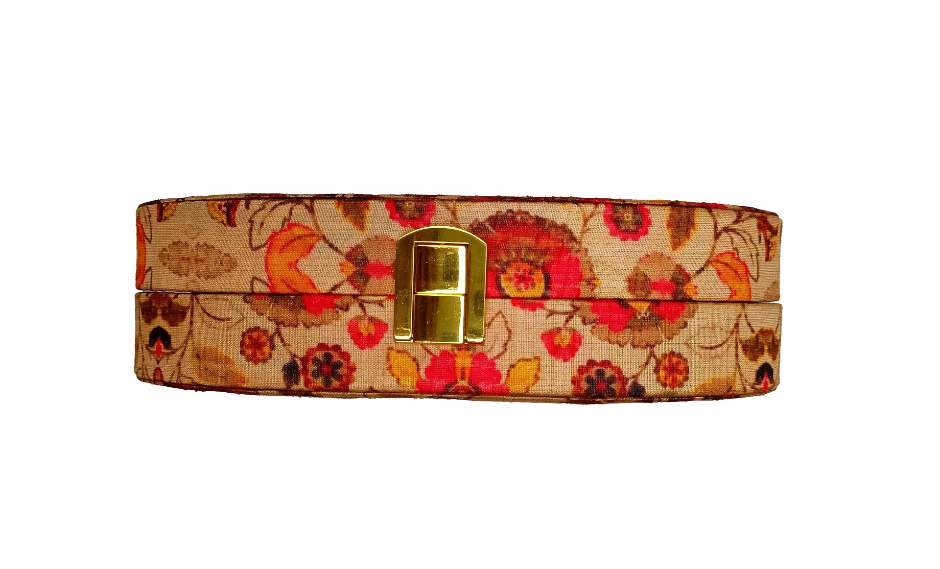 natural and artistic