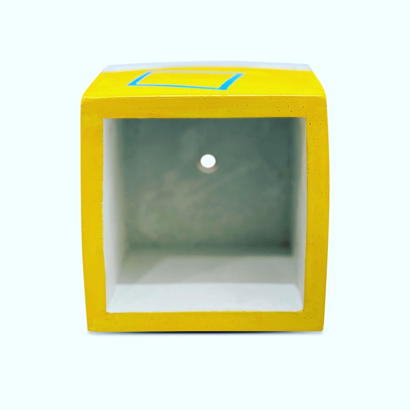 natural and artistic