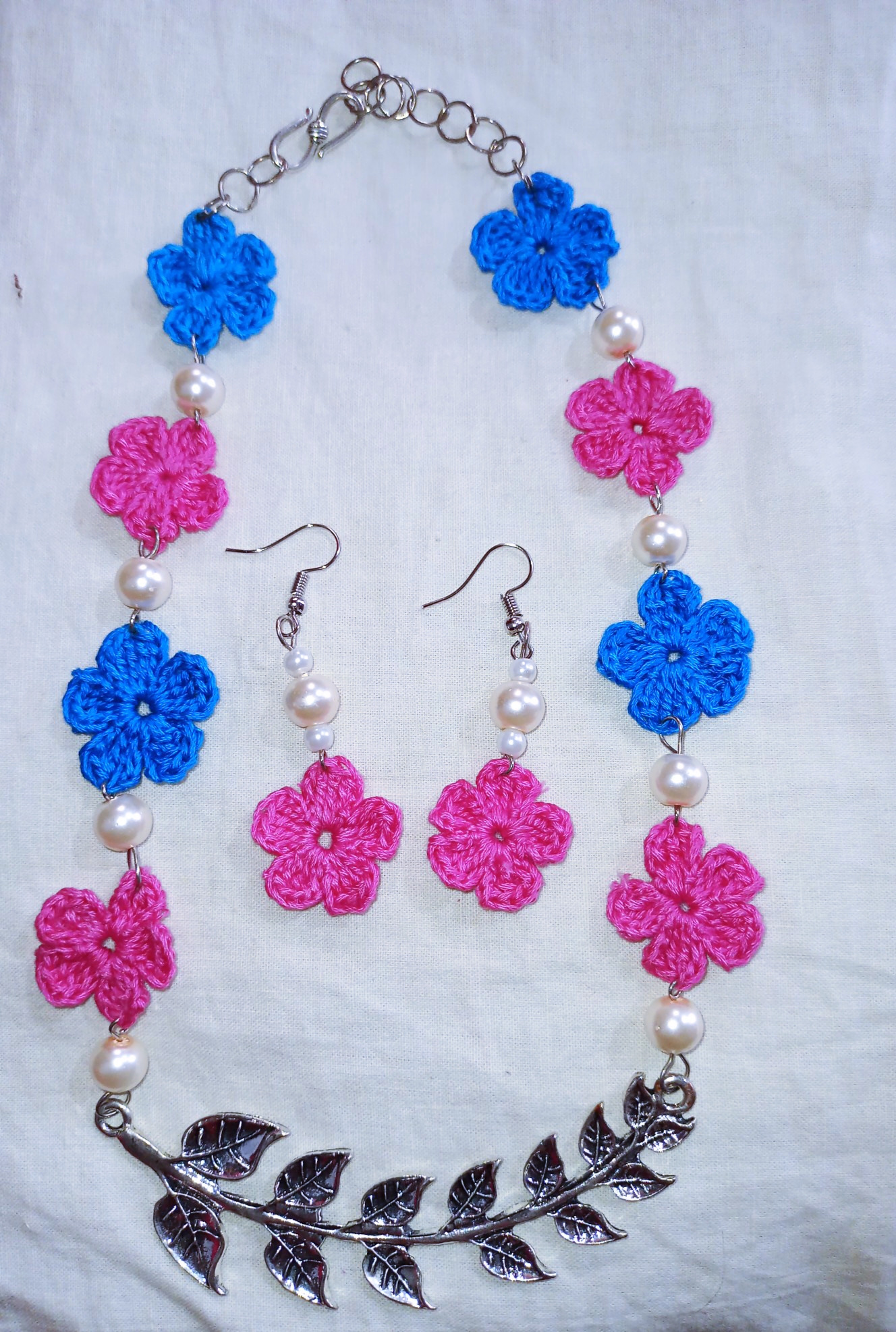 Crochet flower juellary set