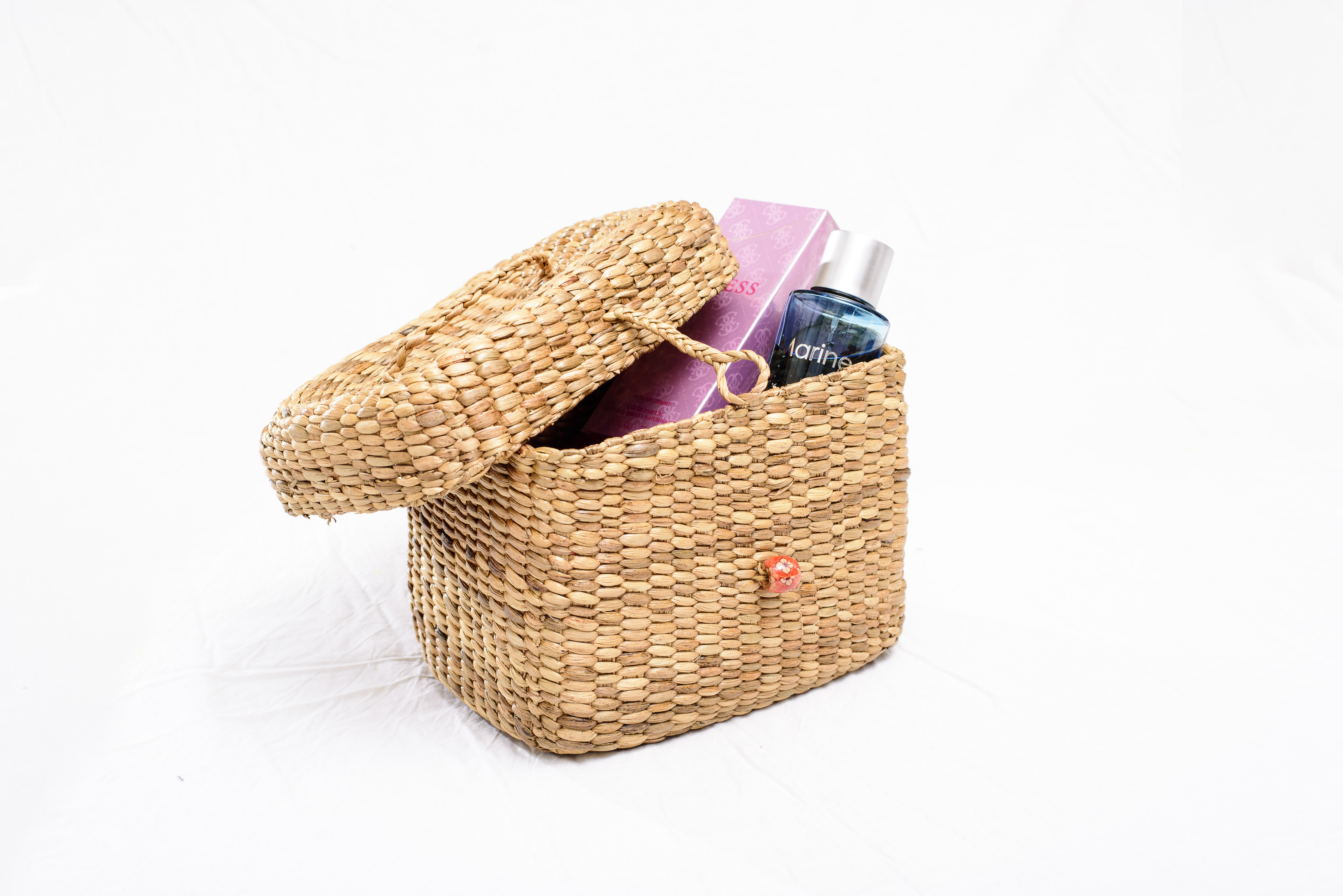 natural and artistic