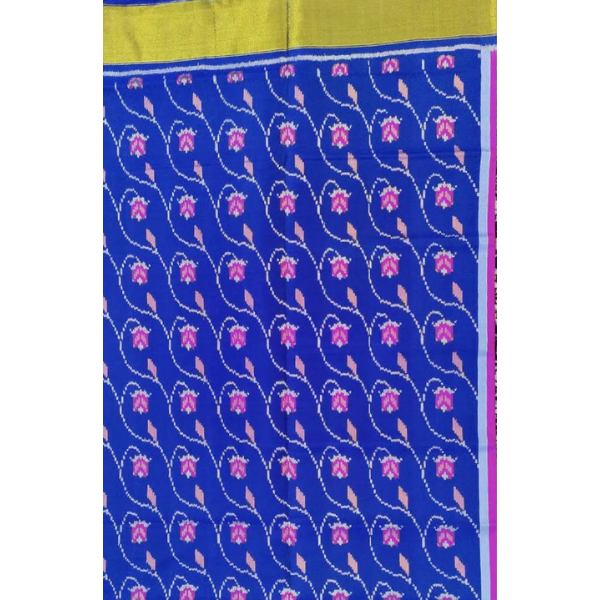 natural and artistic