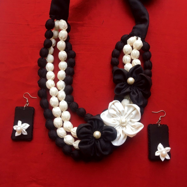 natural and artistic