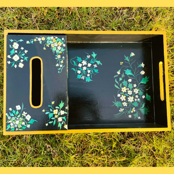 BLACK FLOWER TRAY