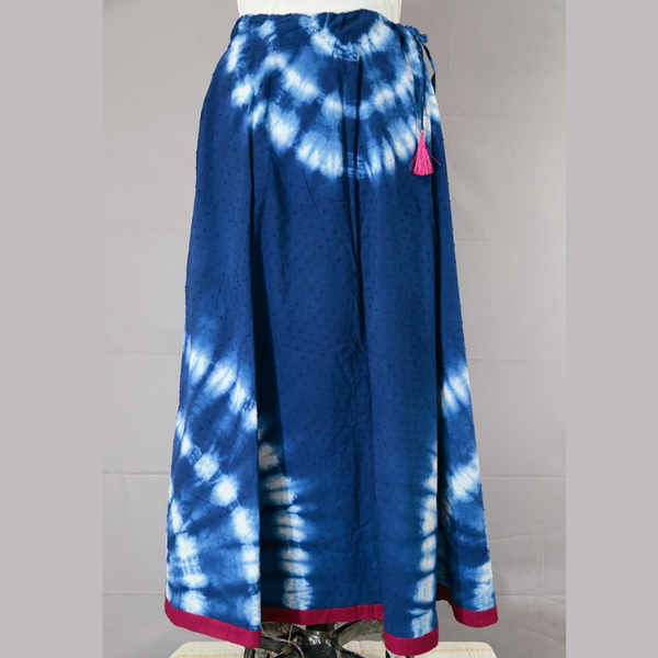 natural and artistic