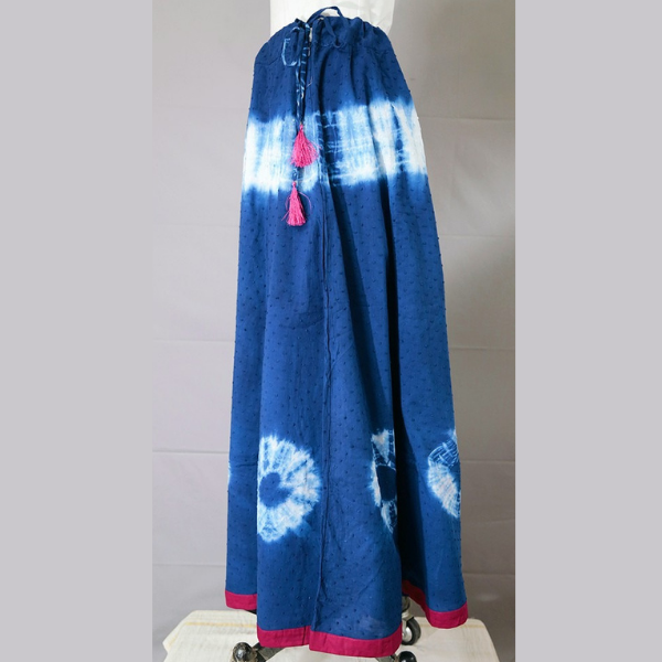 natural and artistic