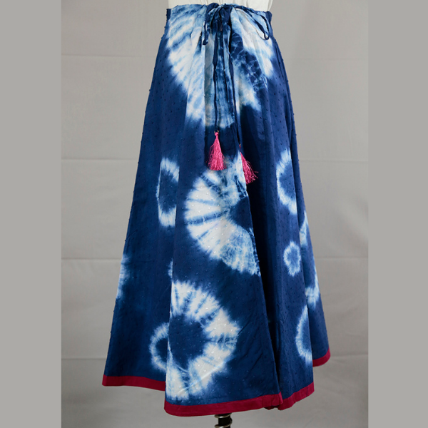 natural and artistic