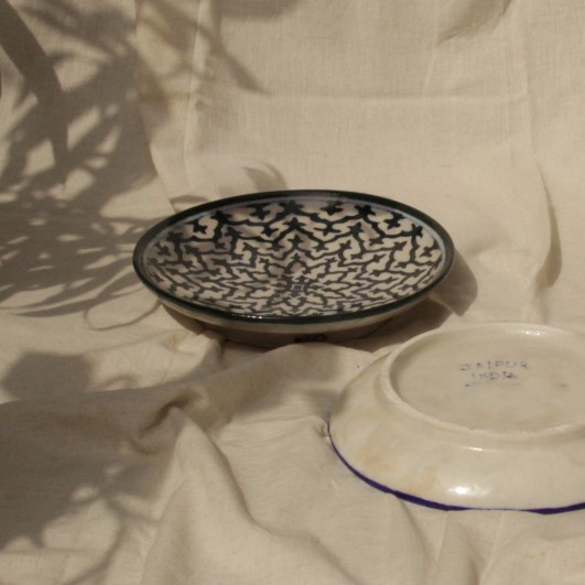 blue pottery plate medium size