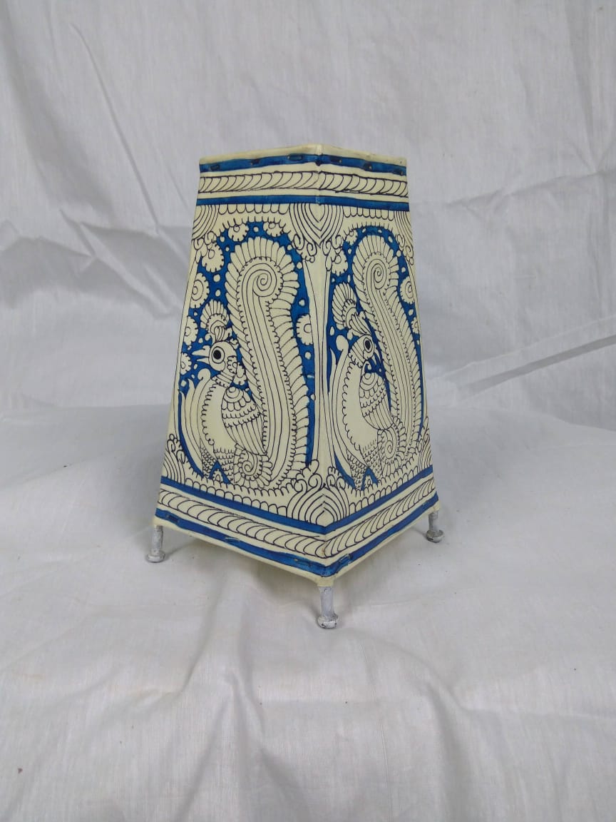 natural and artistic