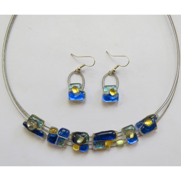 natural and artistic