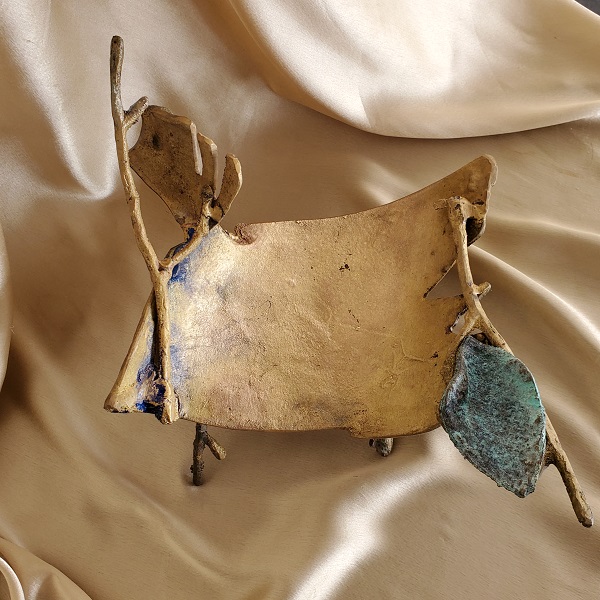 natural and artistic