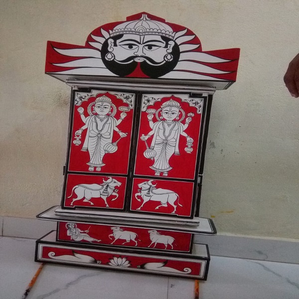 natural and artistic